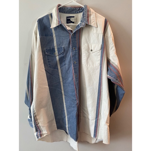 Wrangler Other - Wrangler Denim Pattern Long Sleeve Collar Shirt